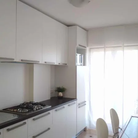 One-bedroom 24